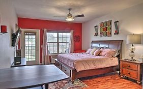 Ideally Situated Stone Bridge Studio Condo!